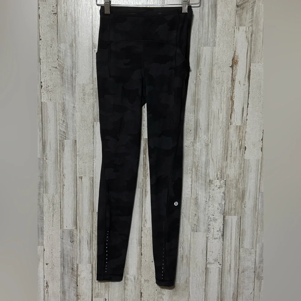Lululemon Swift‎ Speed High-Rise Brushed Tight Sz 2